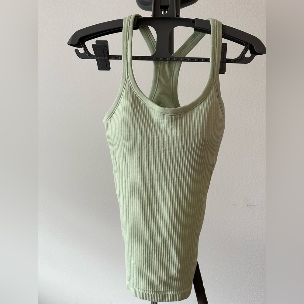 Lululemon Ebb to Street Tank